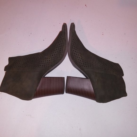 Brash Womens Shoes size 7 Faux Suede Booties Olive Green Open Tie Side Zip All M - Picture 10 of 14